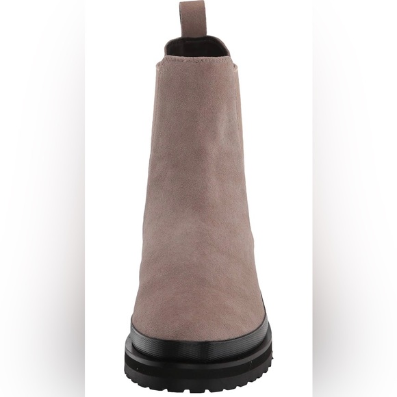 AEROSOLES Women's Leather Camila Chelsea Boot 10 Used good condition - Picture 3 of 14